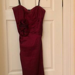 Red hot Soirée Gown